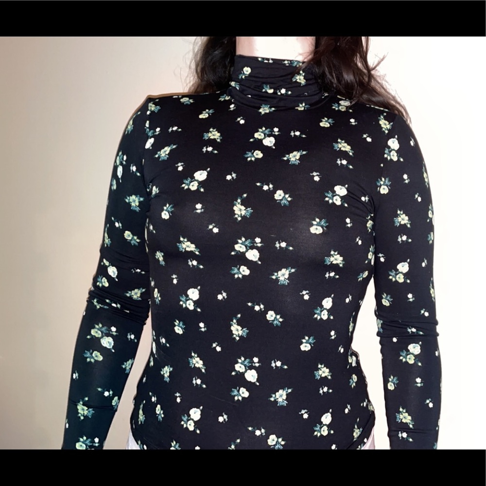 Gorgeous floral design turtleneck